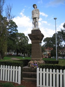 War Memorial, Camperdown Park. Image: R O'Neale
