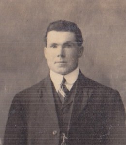 Frederick Weir 1915